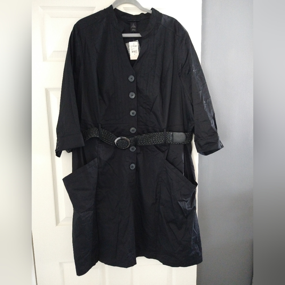 Lane Bryant sz 28 button down black dress with belt